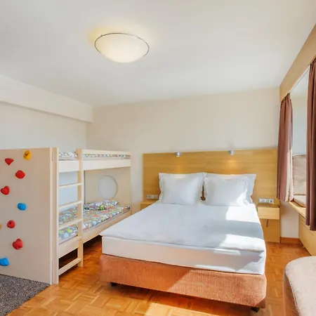 ホテル オリジナル ソコス ヴィル 4*