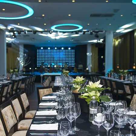 维鲁所库斯经典酒店 酒店 4*